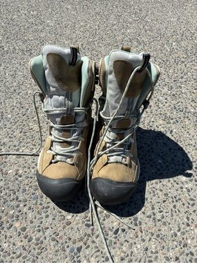 Keen Mint Green and Tan Outdoor Shoes